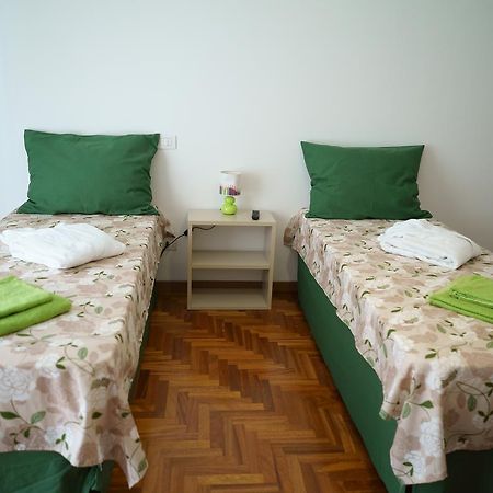 Welcome Inn Napoli Zewnętrze zdjęcie