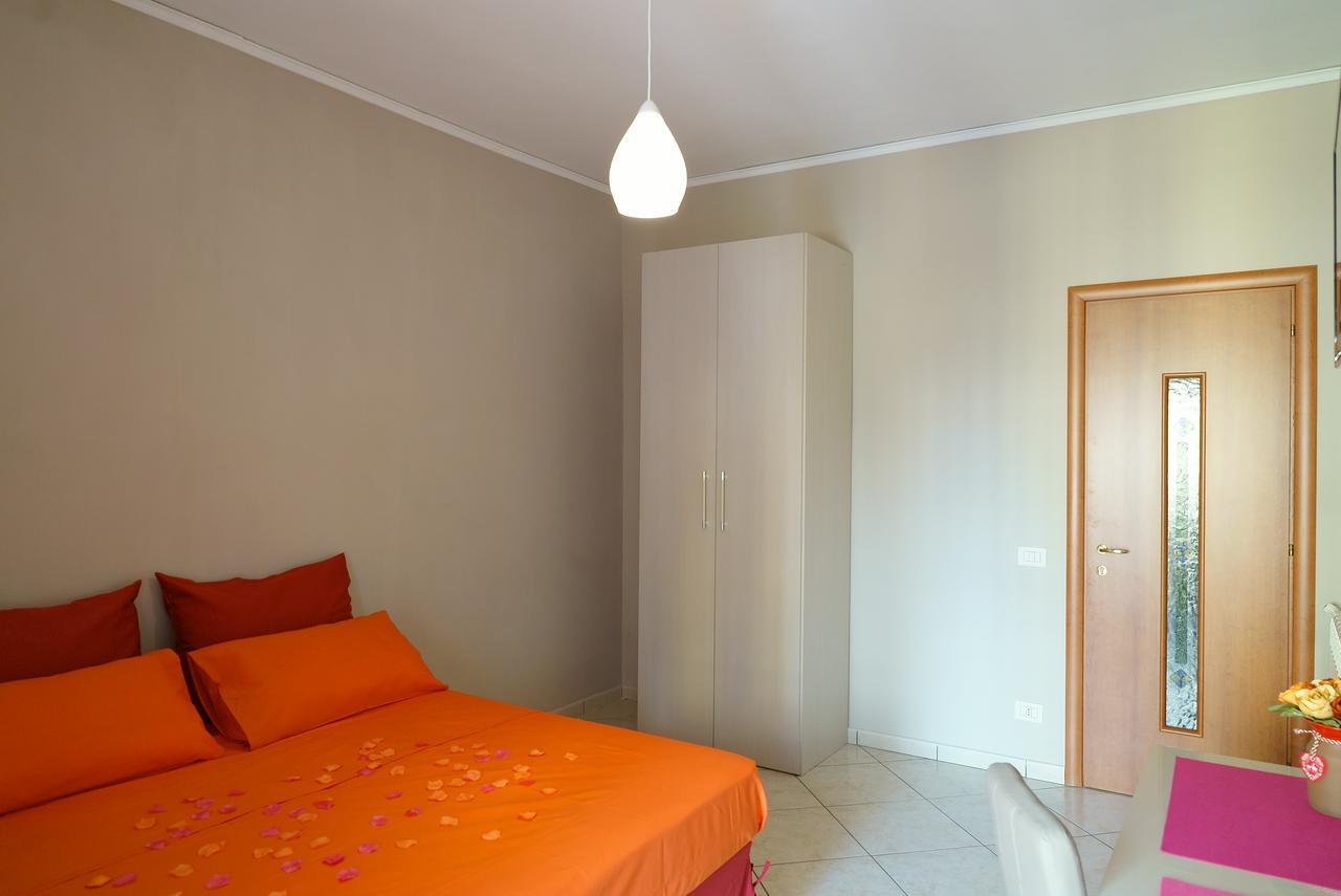 Welcome Inn Napoli Zewnętrze zdjęcie