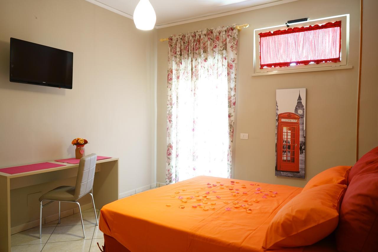 Welcome Inn Napoli Zewnętrze zdjęcie