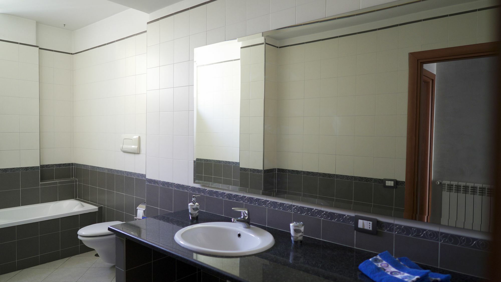 Welcome Inn Napoli Zewnętrze zdjęcie