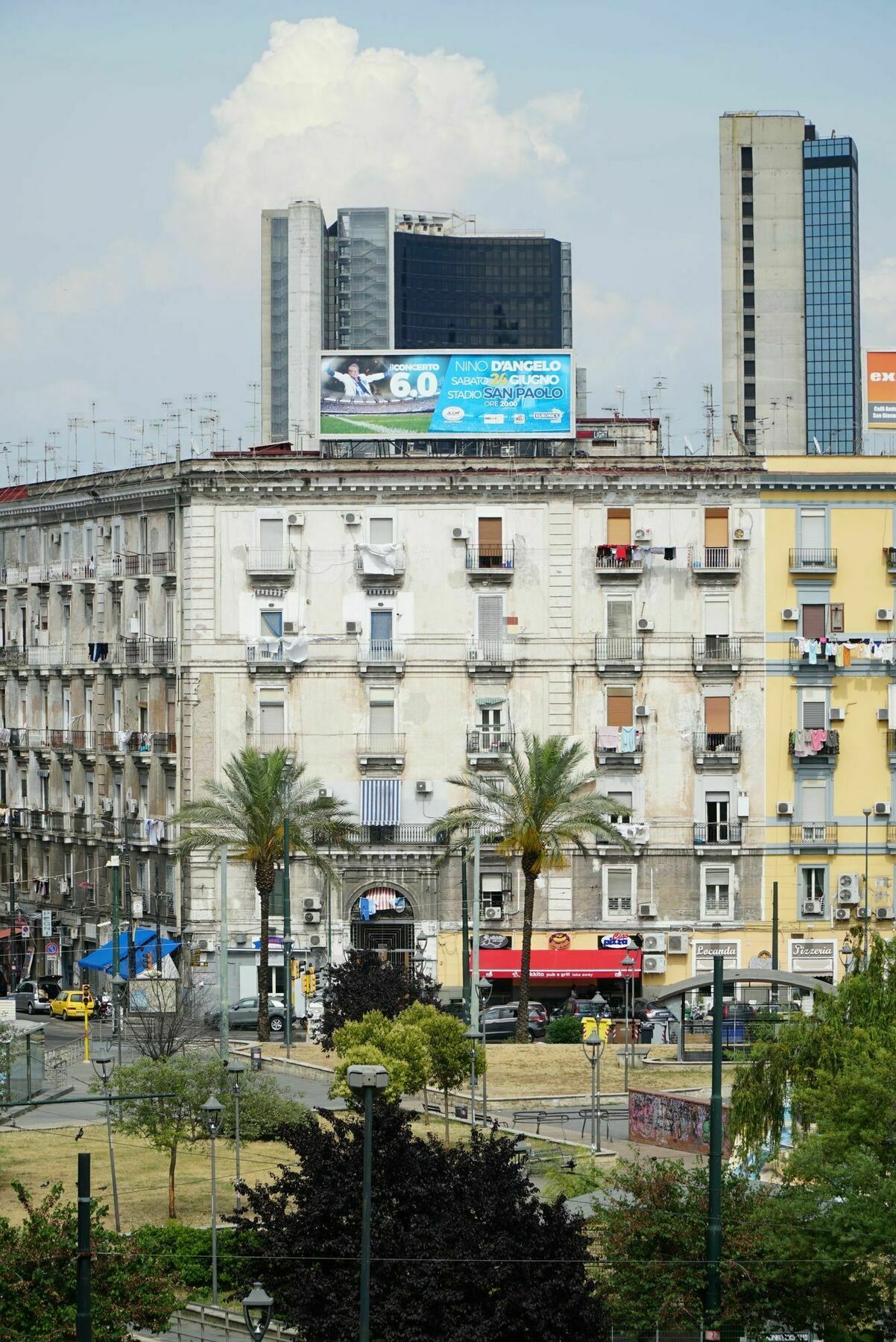 Welcome Inn Napoli Zewnętrze zdjęcie