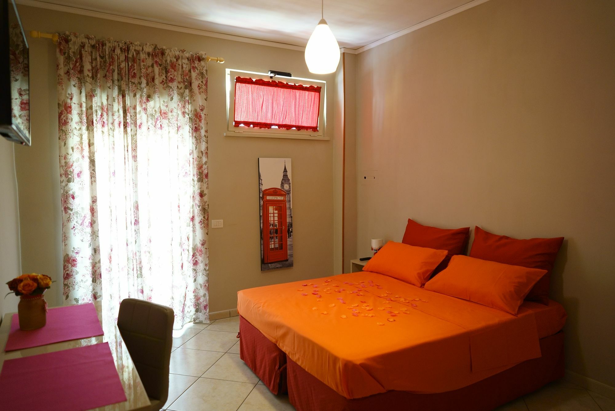 Welcome Inn Napoli Zewnętrze zdjęcie
